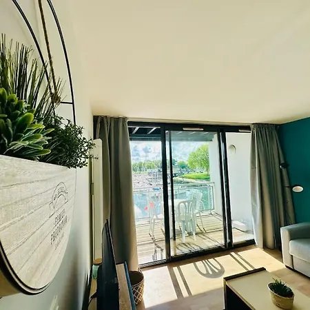 Apartment La Bordee - Face Au Port Rochefort (Charente-Maritime)